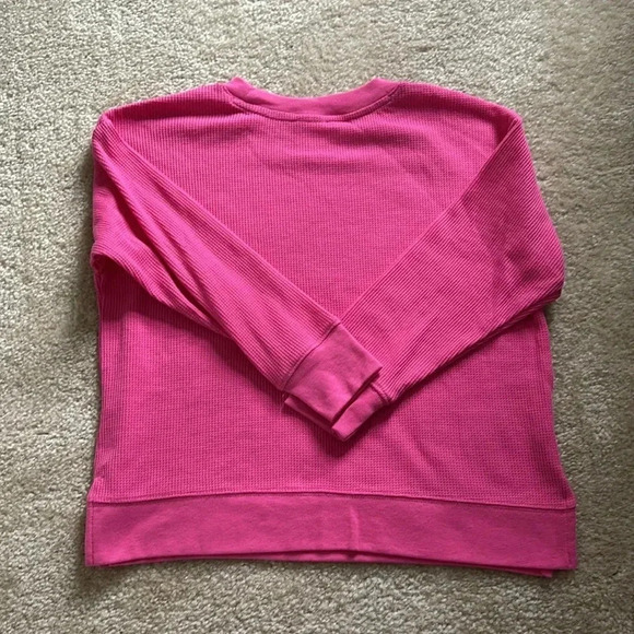 LOT GAP Hoodie and Henley - Picture 8 of 8